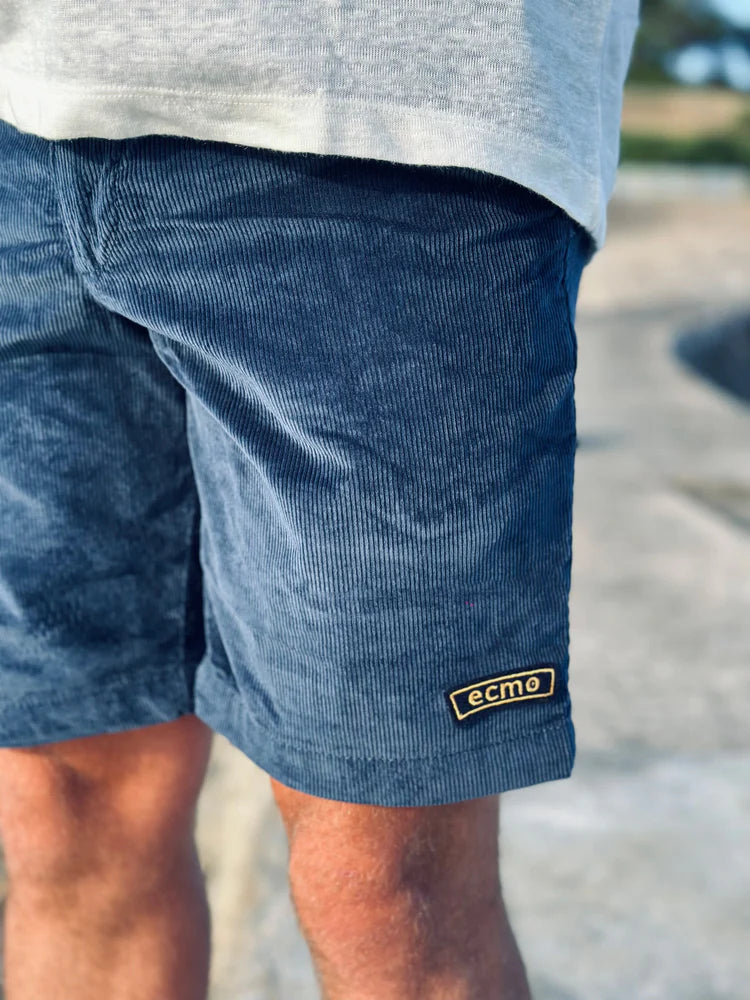Ecmo Corduroy Badge Shorts - Navy lab10streetwear.nl