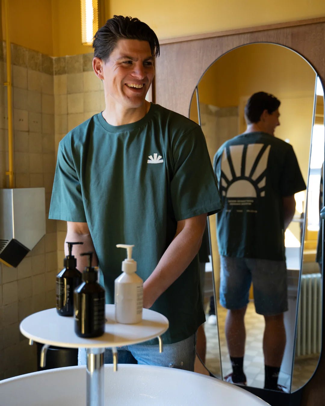 Sunrise T-Shirt - Groen - LAB10streetwear