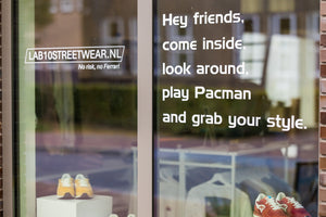 Lab10streetwear Eindhoven - Etalage