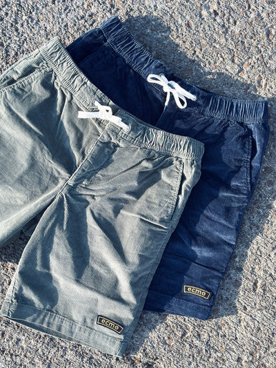 ecmo Corduroy Badge Shorts - Groen lab10streetwear.nl