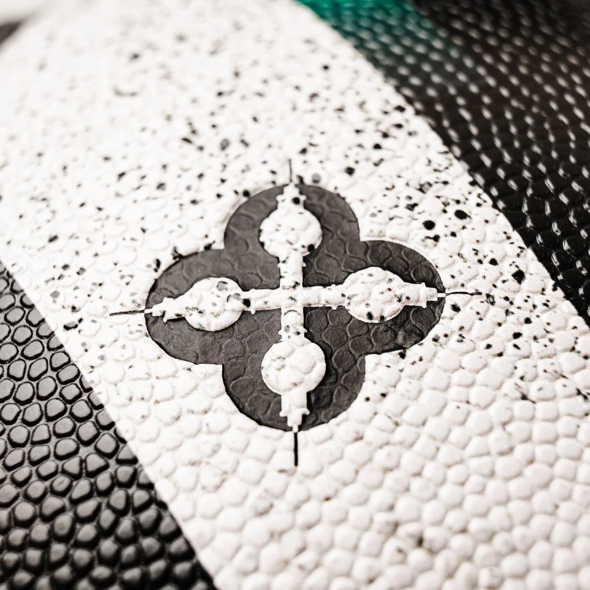 Basketbal - Truly Design Crew - LAB10streetwear