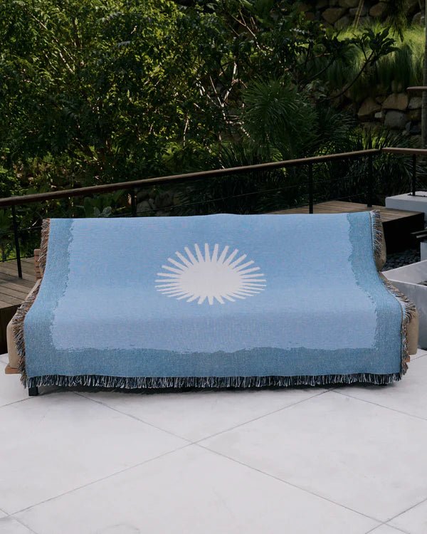Dawn Sapphire Blanket - LAB10STREETWEAR