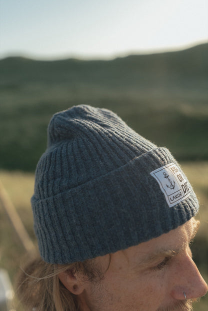 Fish or Die Beanie - Navy - LAB10streetwear