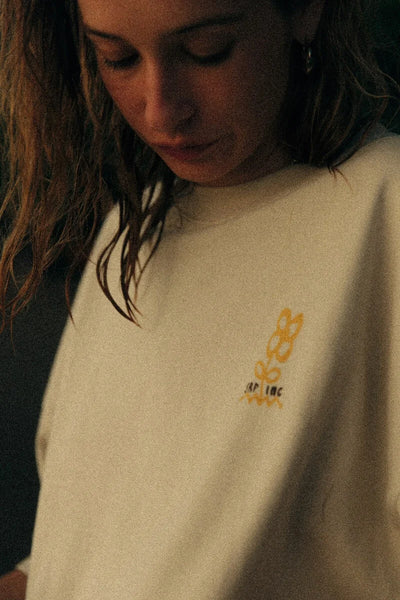 Surf.inc - Power Flower Tee - Dirty White - Lab10streetwear.nl