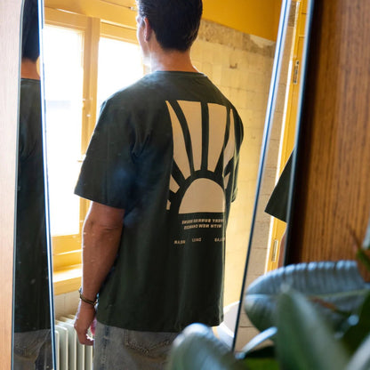 Sunrise T-Shirt - Groen - LAB10streetwear